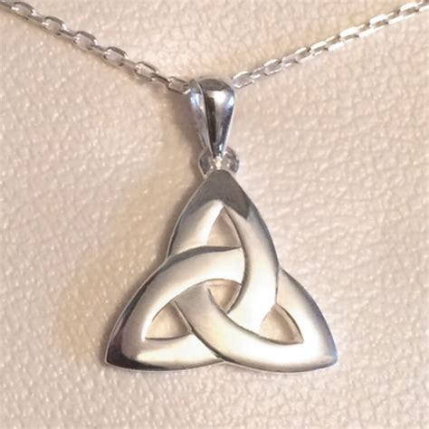 Sterling Silver Trinity Knot Necklace